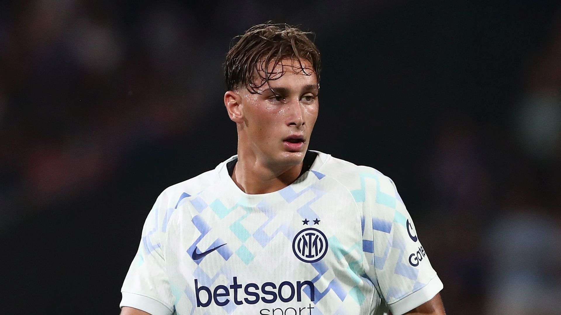 esposito inter 2025 26 sguardo 16.9