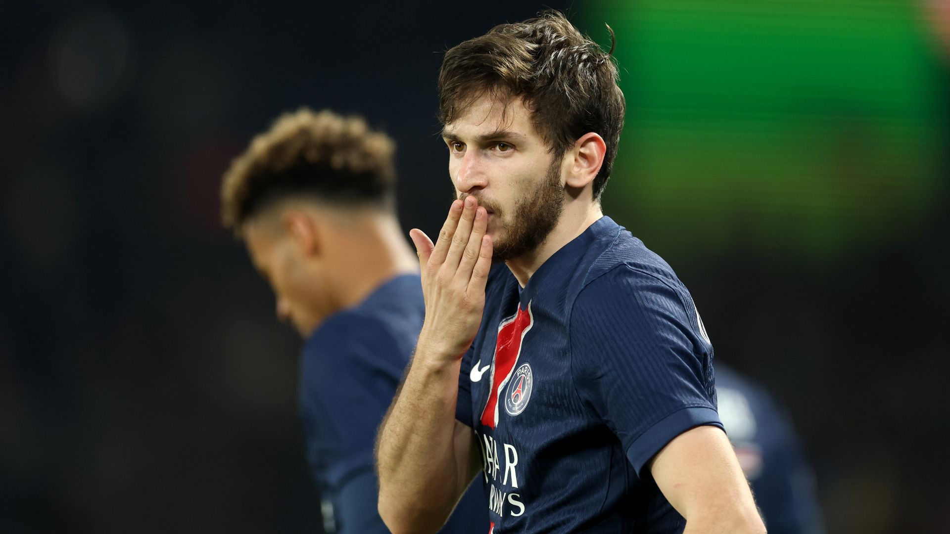 Kvaratskhelia PSG Aston Villa Champions League