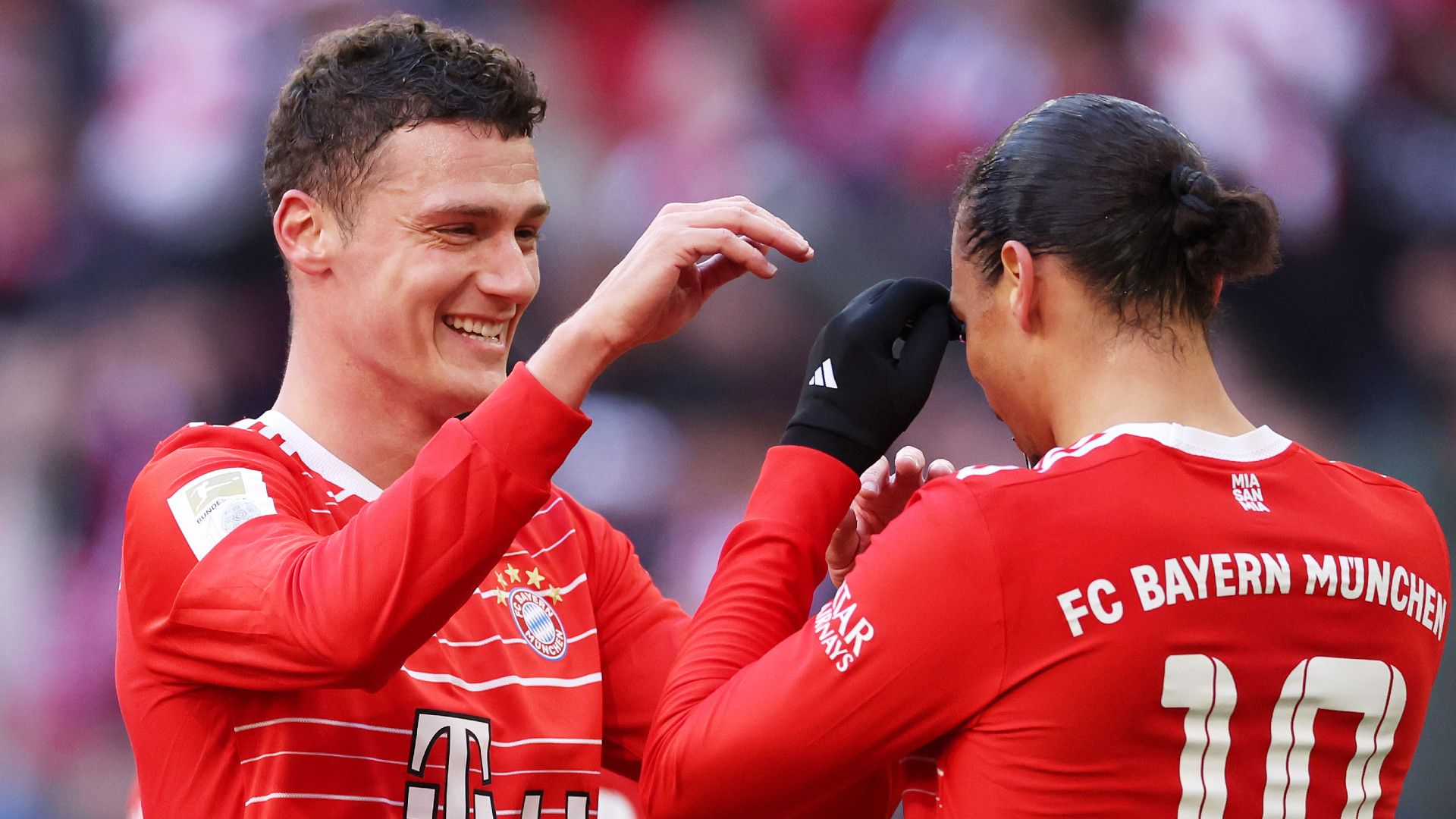 BENJAMIN PAVARD BAYERN MÜNCHEN 11032023