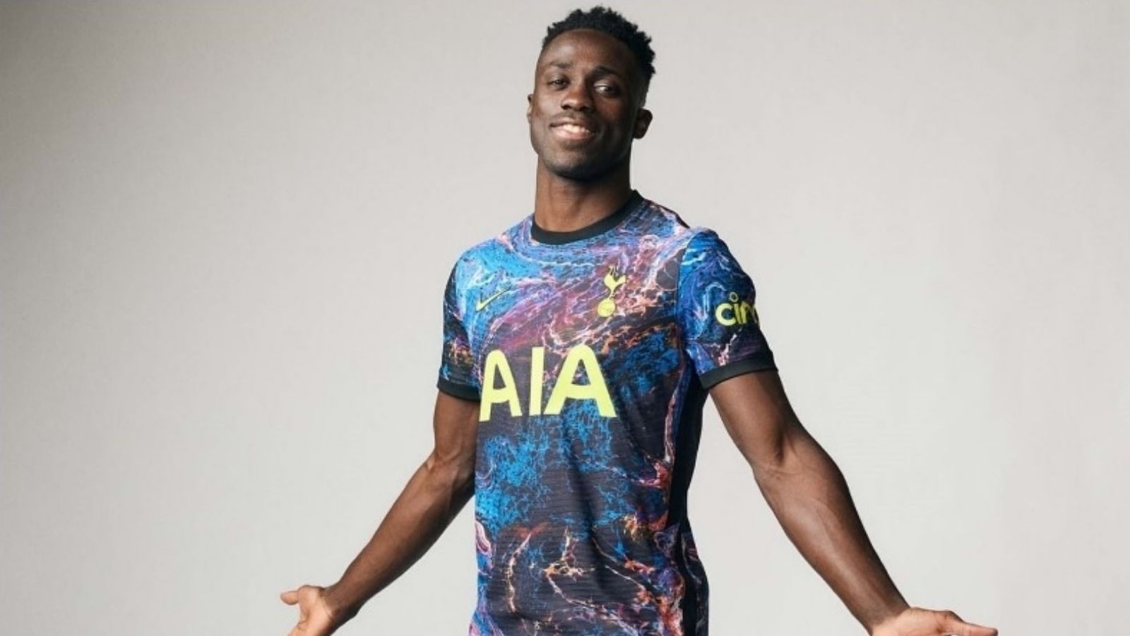 ชุดเยือนสเปอร์ส 2021-22