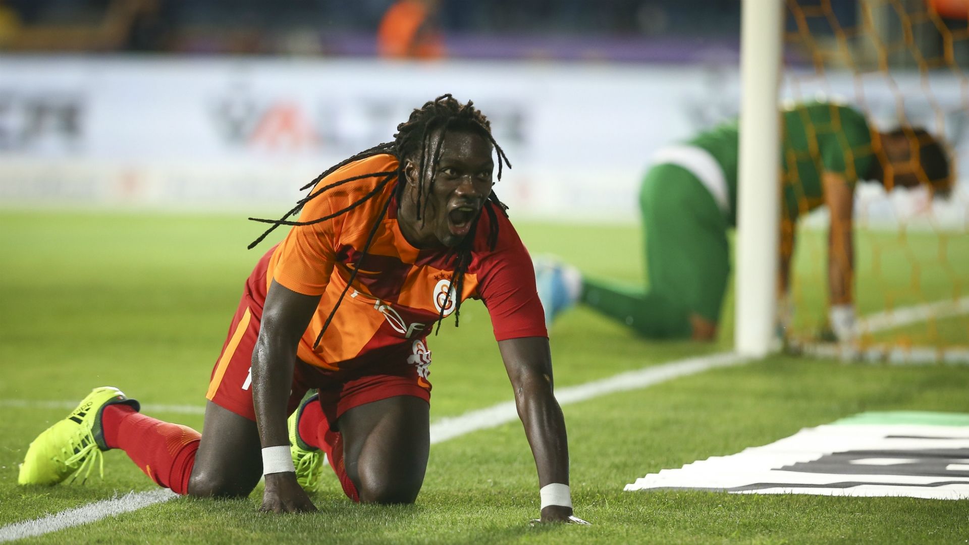 Bafetimbi Gomis Osmanlispor Galatasaray 08192017