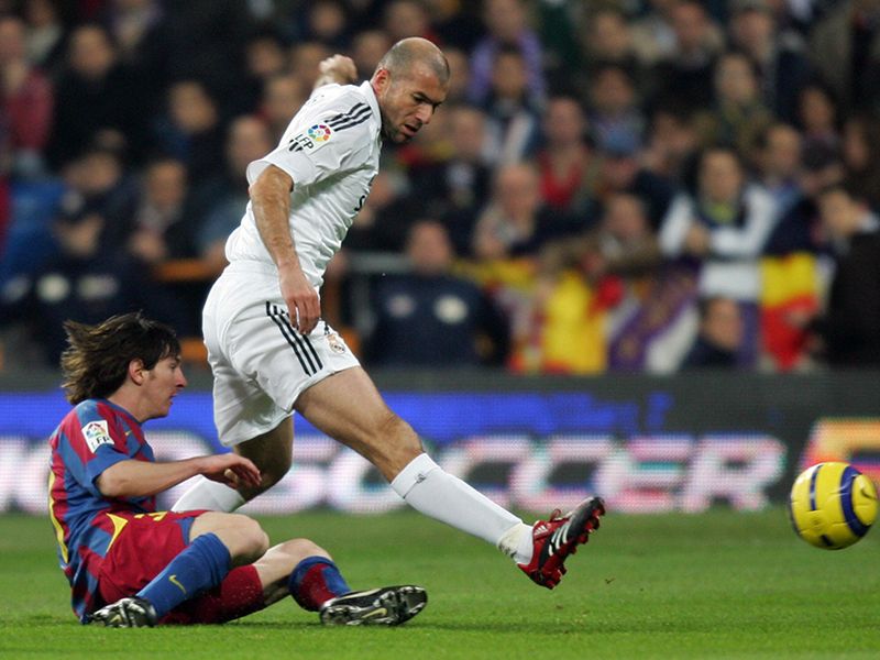 Zidane Messi - Barcelona - Real Madrid - 2005