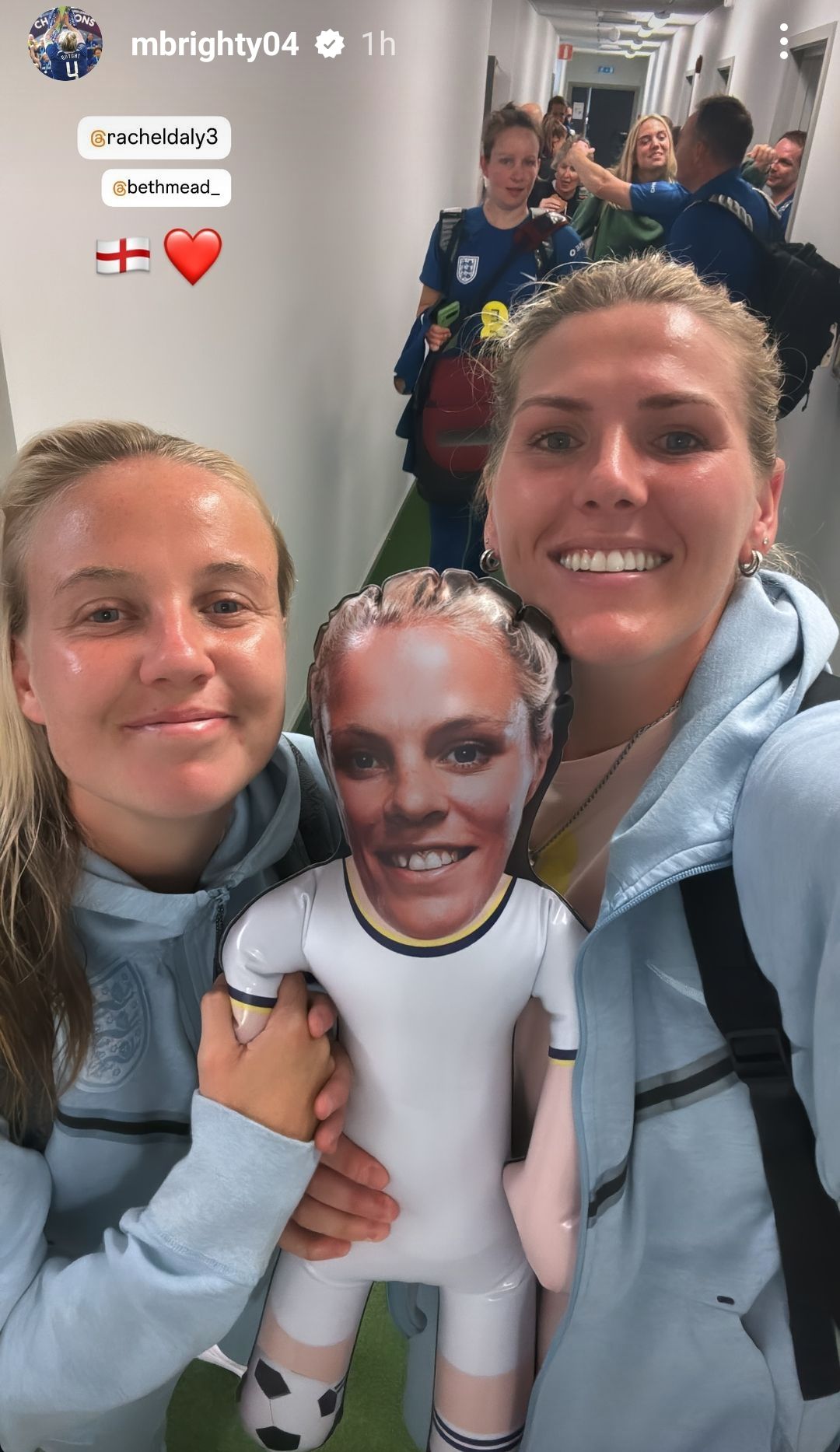 Millie Bright Beth Mead