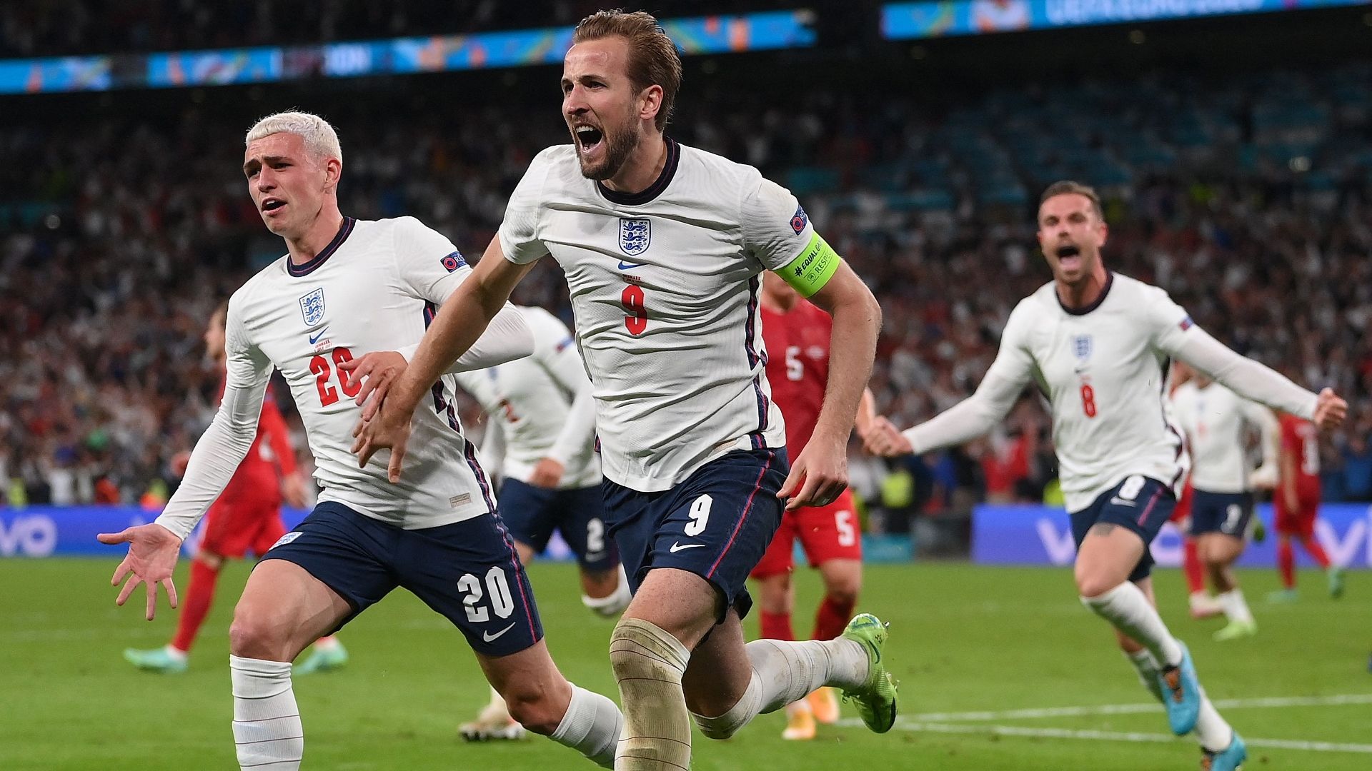 England celebrate vs Denmark, Euro 2020