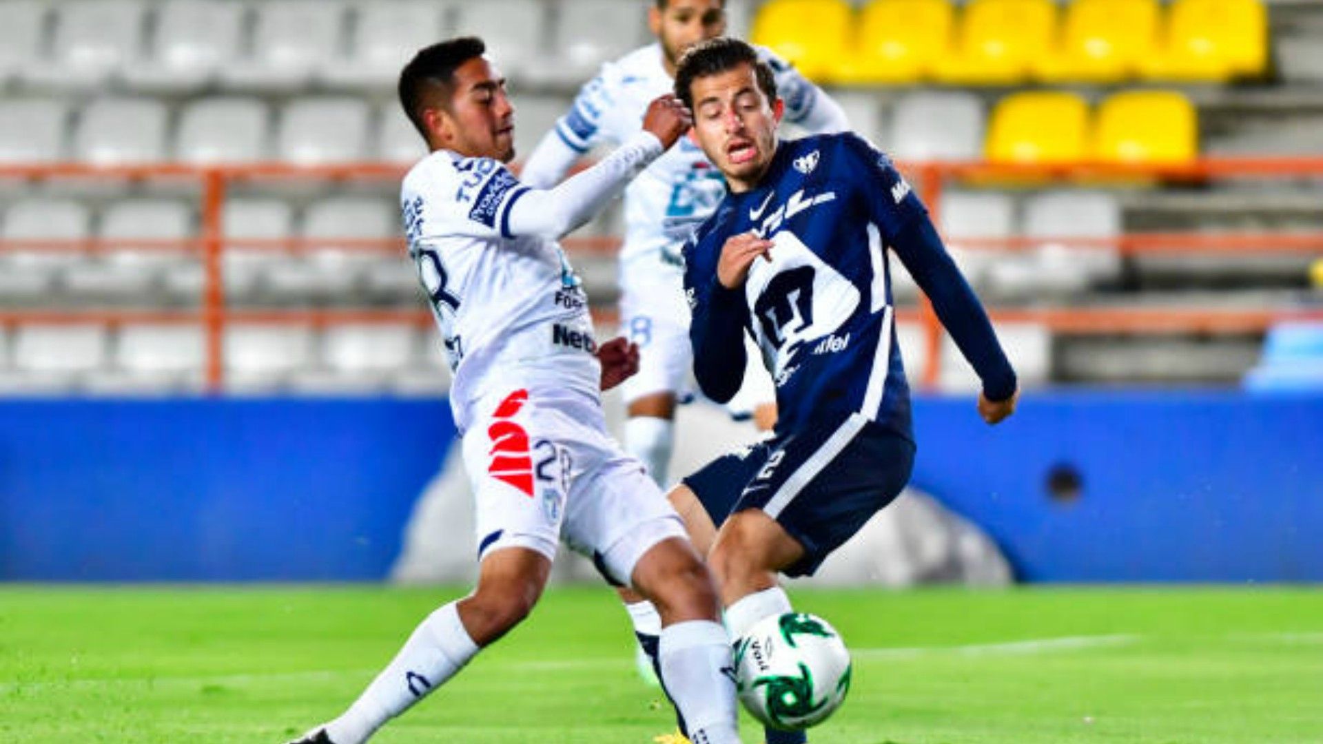 Pachuca Pumas Erick Sánchez Alan Mozo