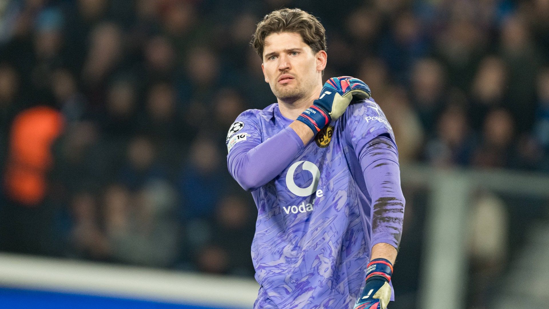 Gregor Kobel Borussia Dortmund 2026