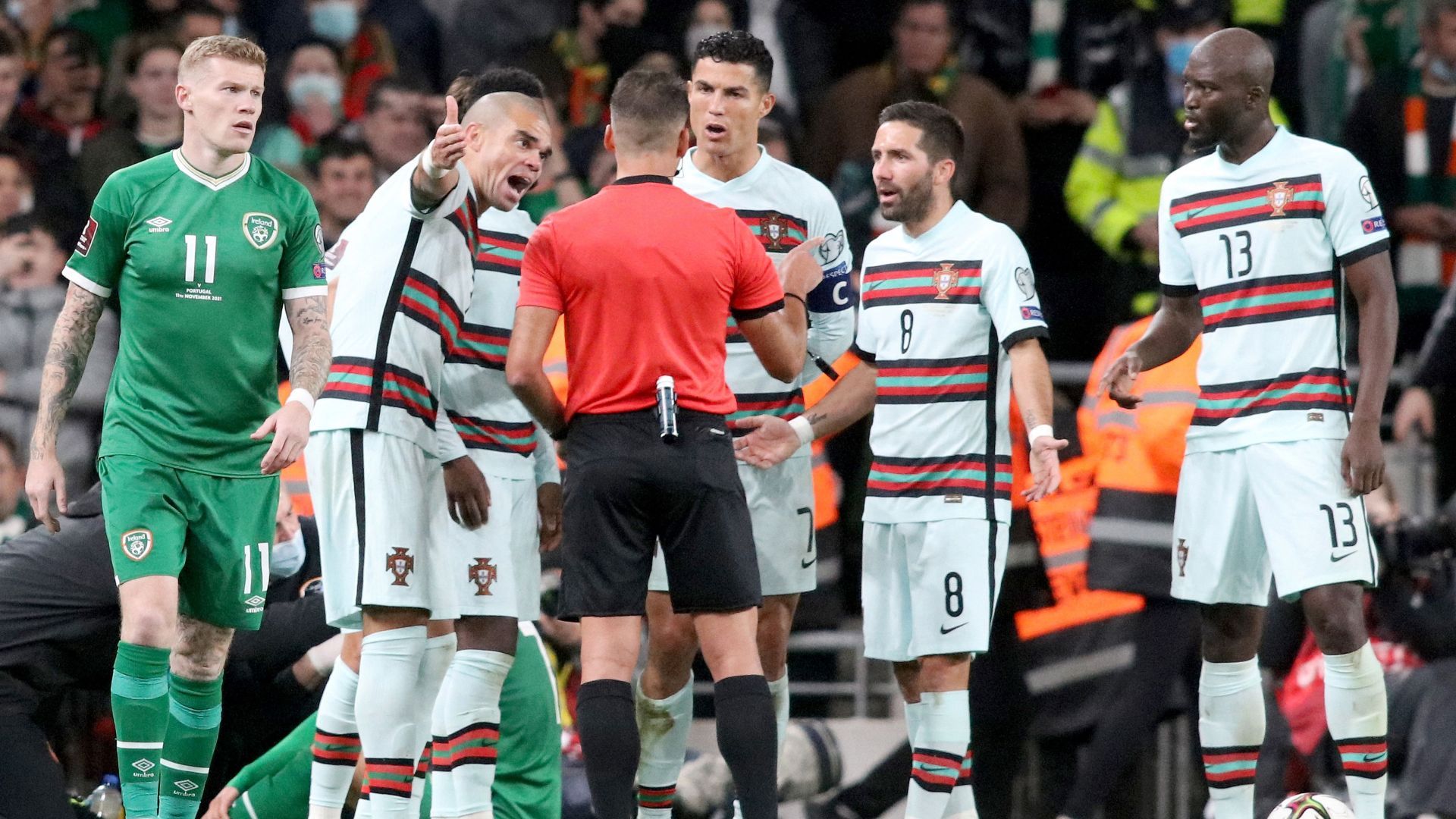 Pepe Portugal vs Ireland 12112021