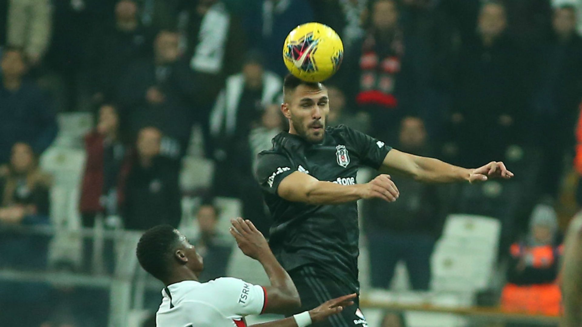 Victor Ruiz Besiktas v Genclerbirligi 12272019