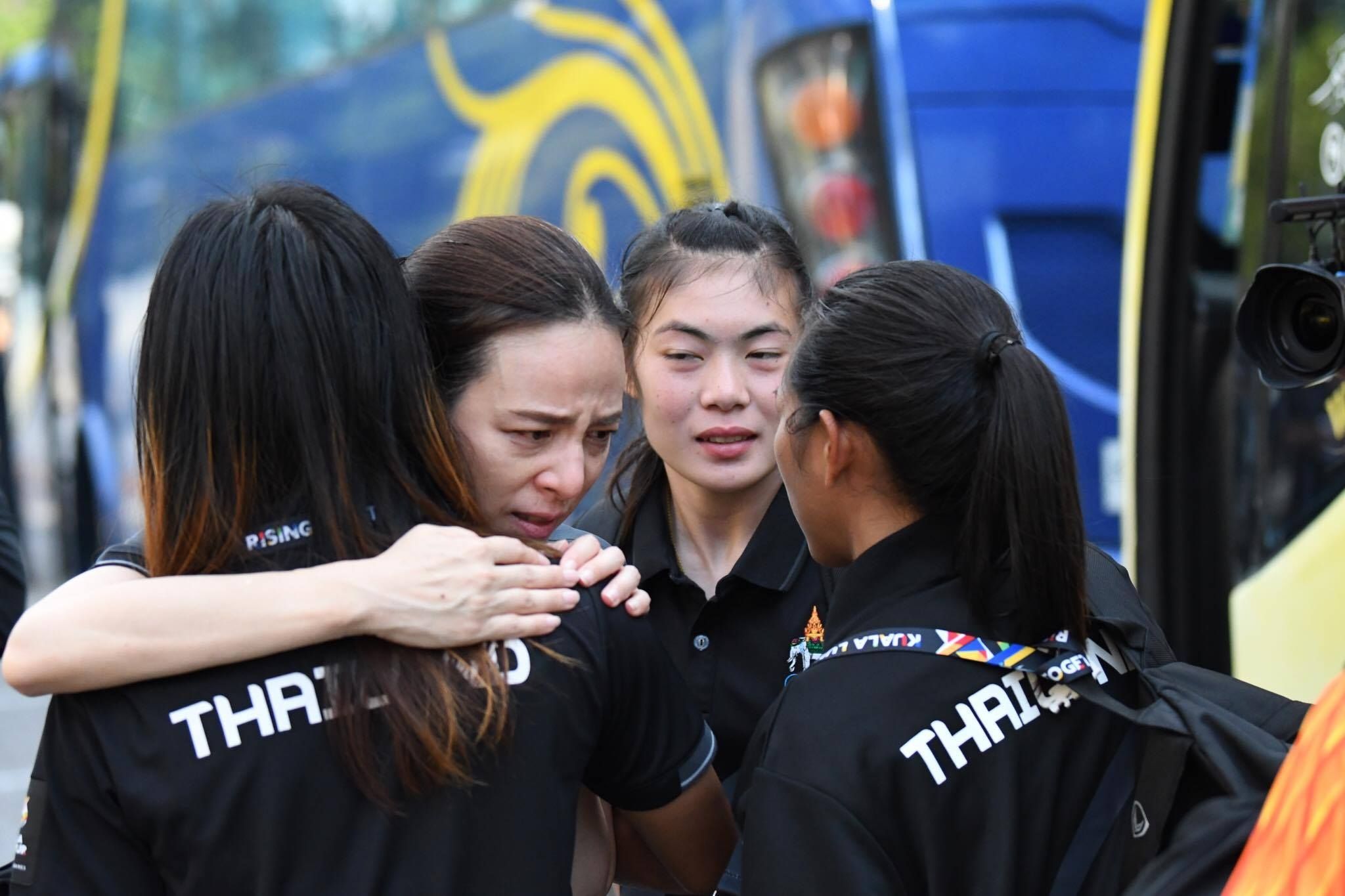 นวลพรรณ ล่ำซำ