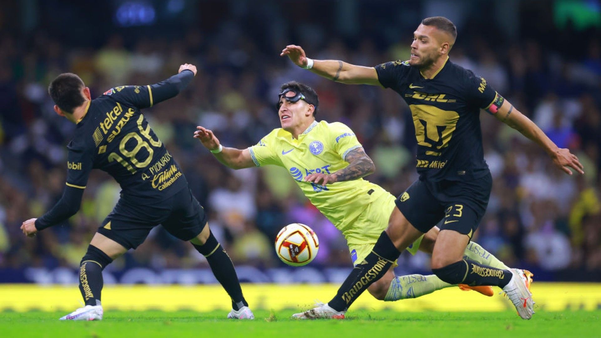 Alejandro Zendejas Nicolás Freire América Pumas Clausura 2023