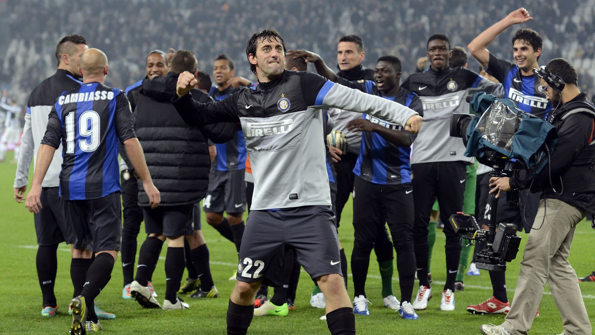 Diego Milito Juventus Inter 2012