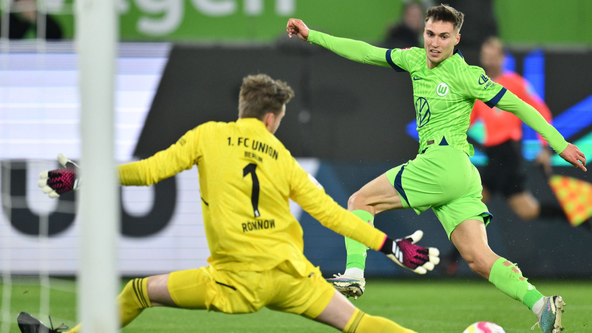 KILIAN FISCHER VFL WOLFSBURG