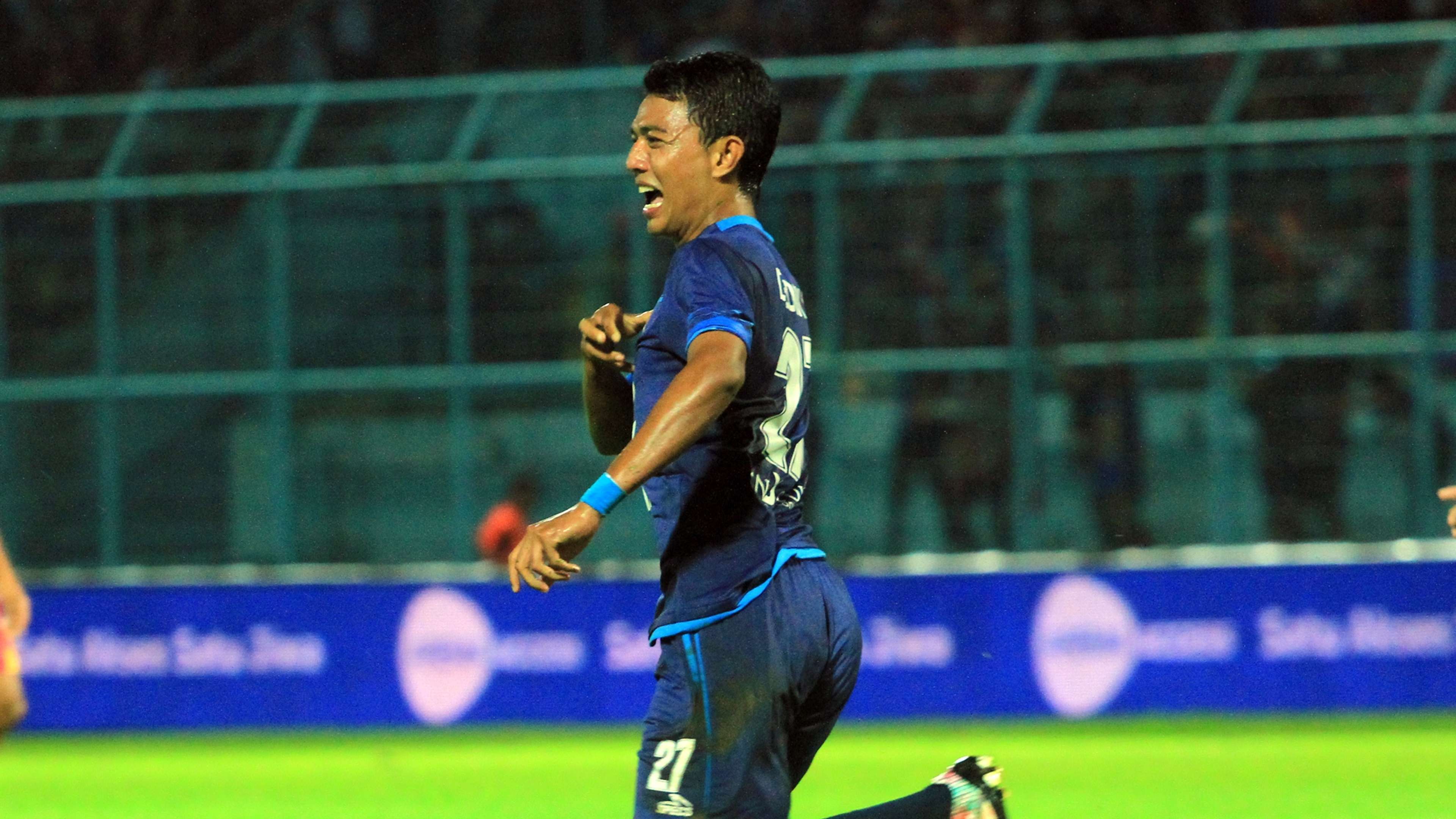 Dedik Setiawan - Arema FC