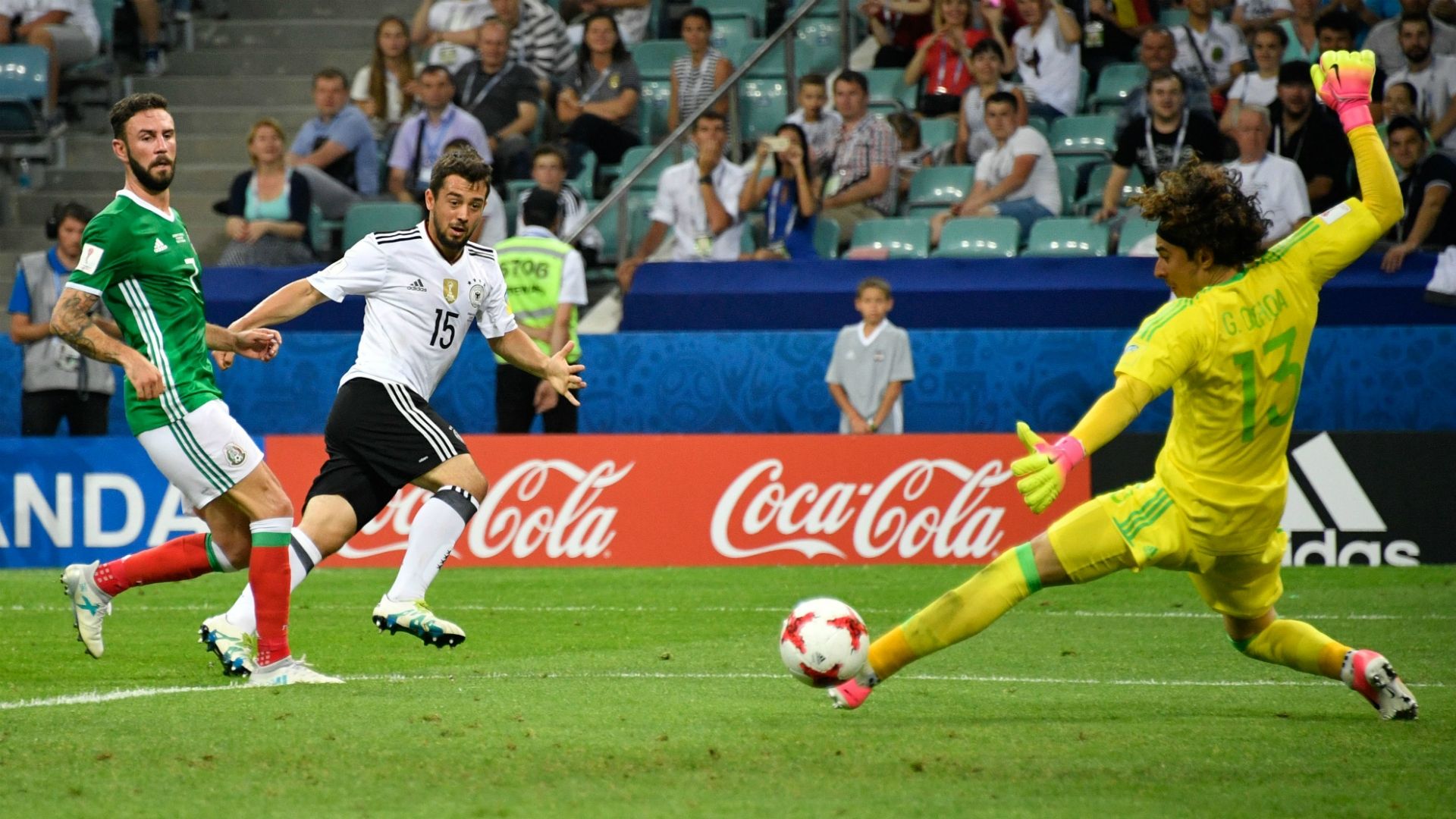 Younes Alemania México