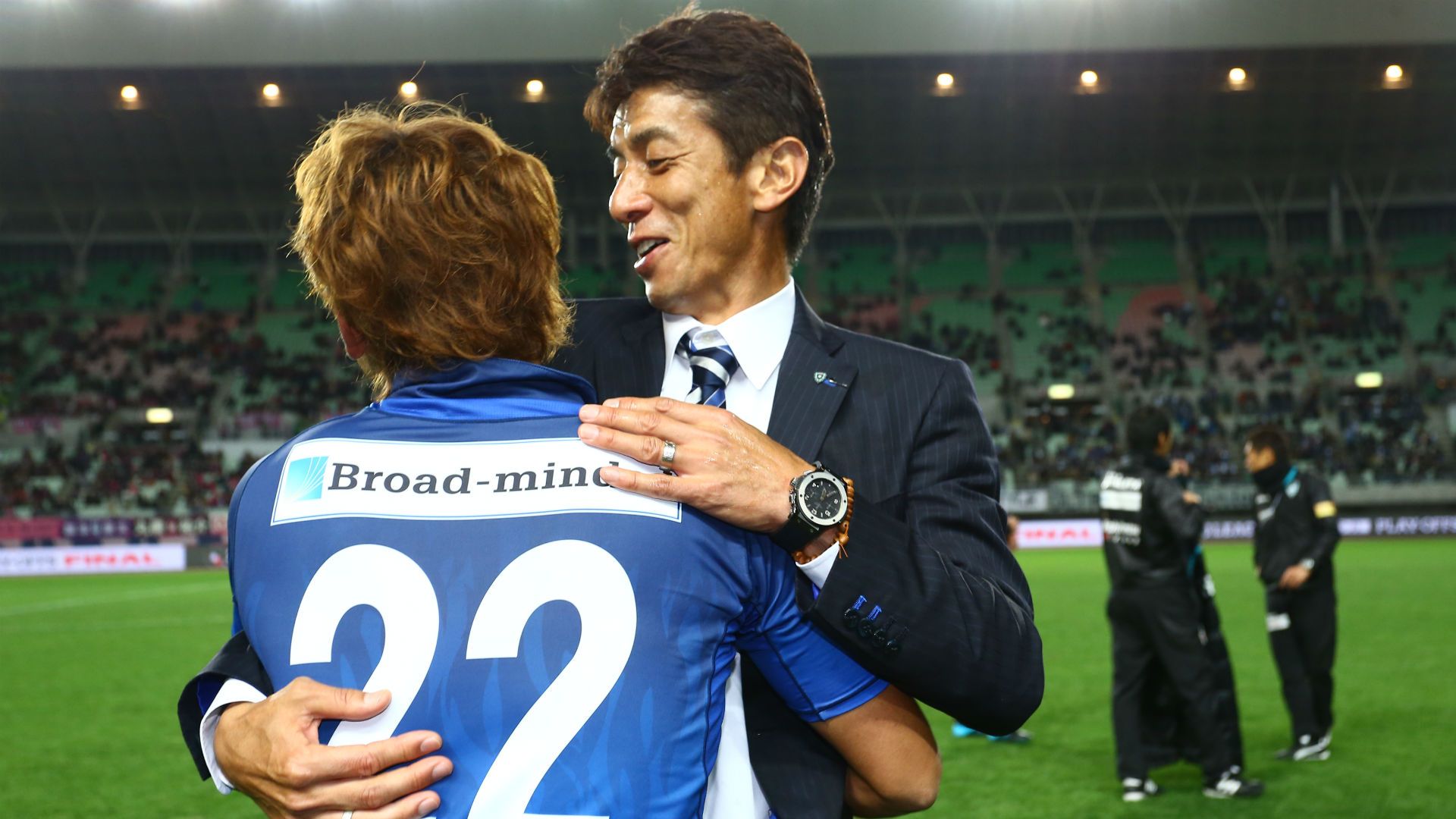 2017-12-01-j1po2015-02