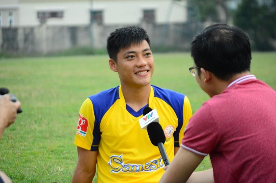 Tiền đạo Lâm Ti Phông Sanna Khánh Hoà BVN