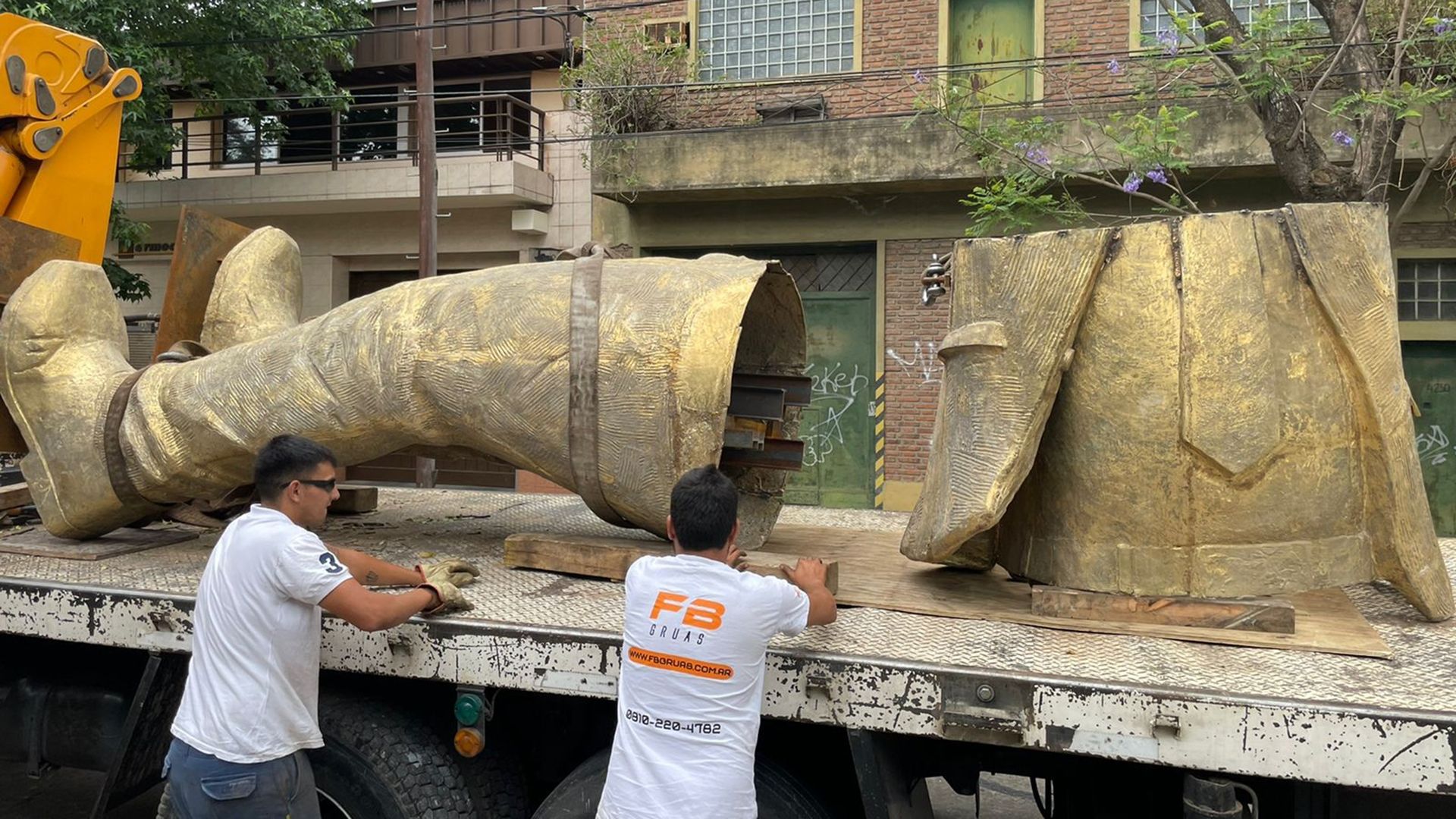 Estatua Marcelo Gallardo 112021