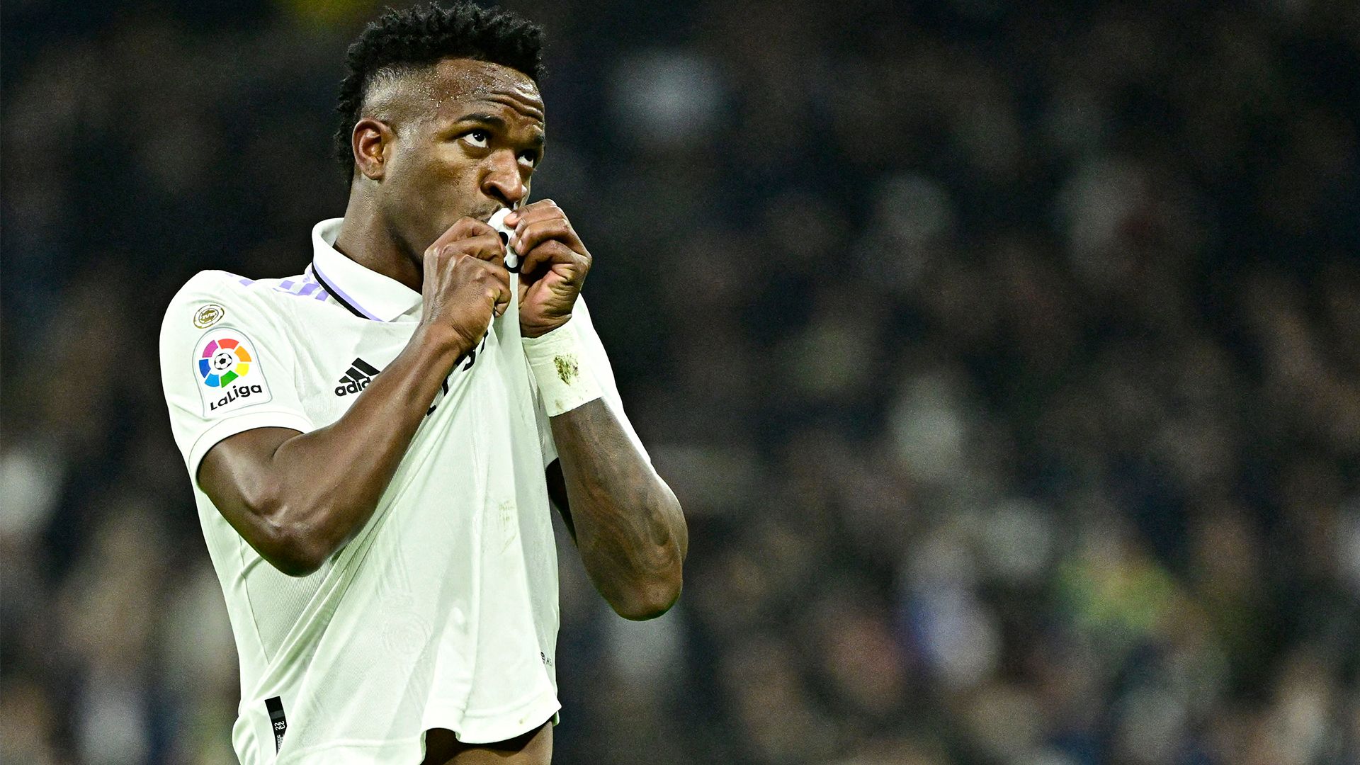 Vinicius Junior celebrate Real Madrid Valencia 2022-23