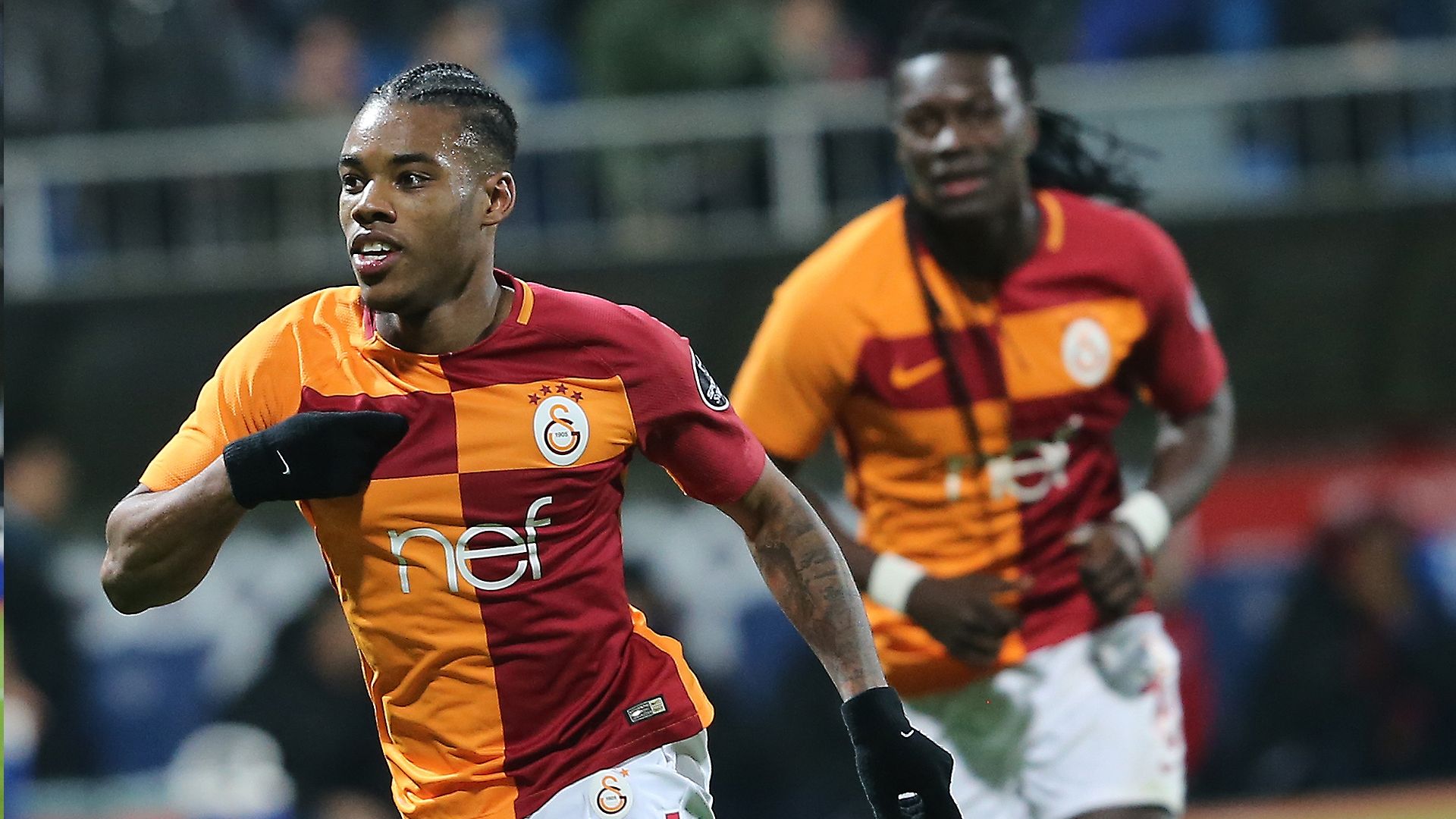 Galatasaray goal celebration Kasimpasa Garry Rodrigues Bafetimbi Gomis 02182018