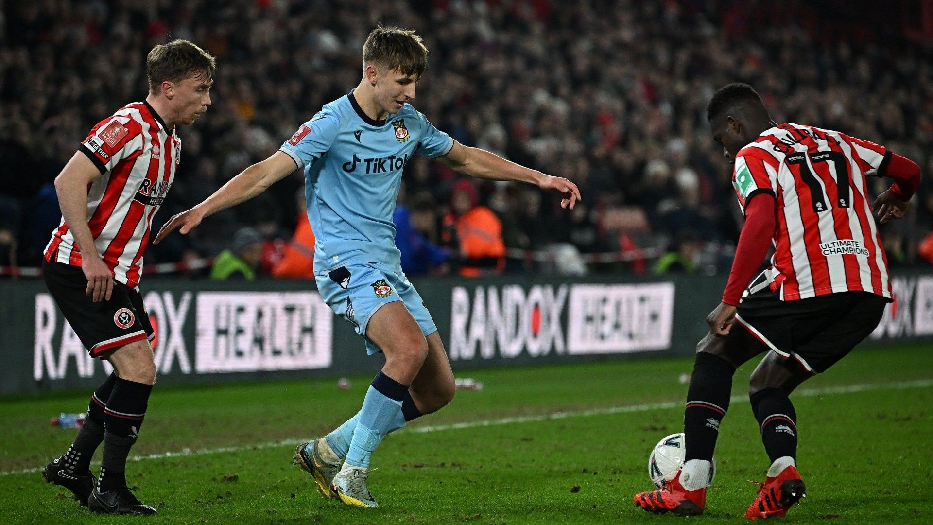 Max Cleworth Wrexham 2022-23