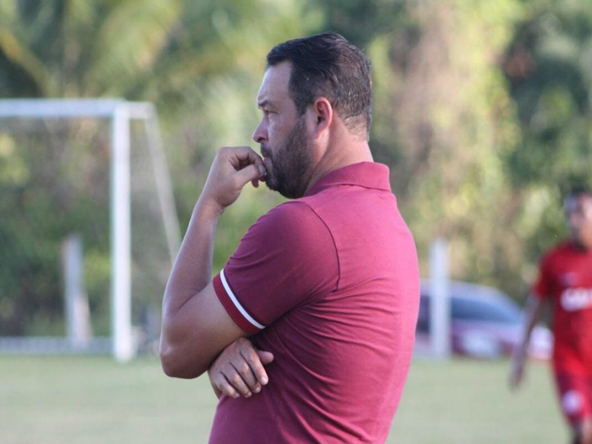 Roberto Fernandes nautico