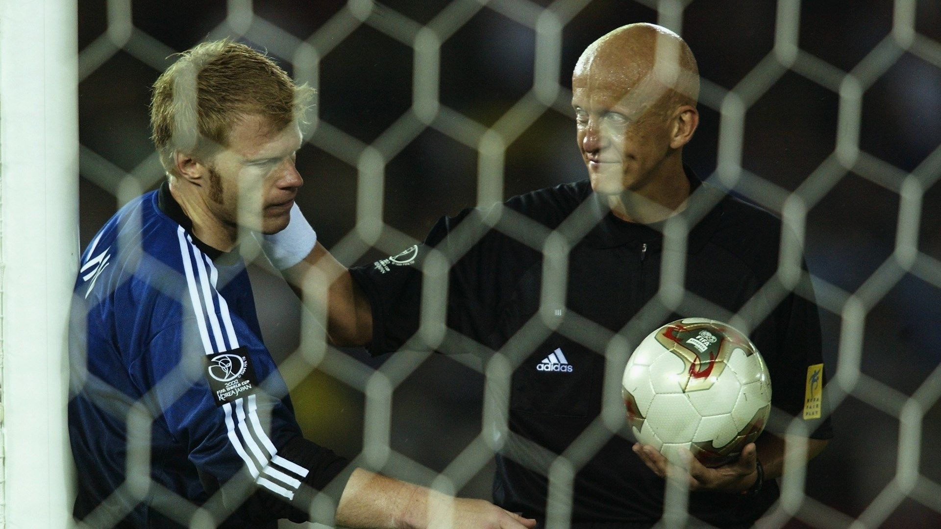 Pierluigi Collina Oliver Kahn 2002