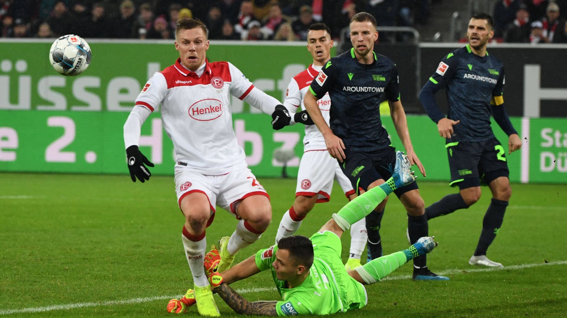 Rouwen Hennings Fortuna Düsseldorf 22122019_Matthias Koch