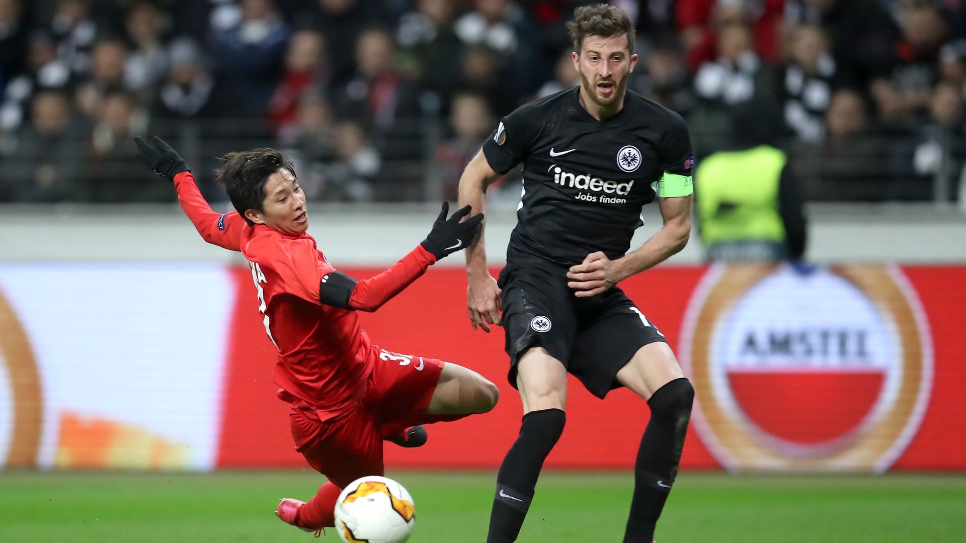 David Abraham Masaya Okugawa Eintracht Frankfurt Salzburg Europa League 2020
