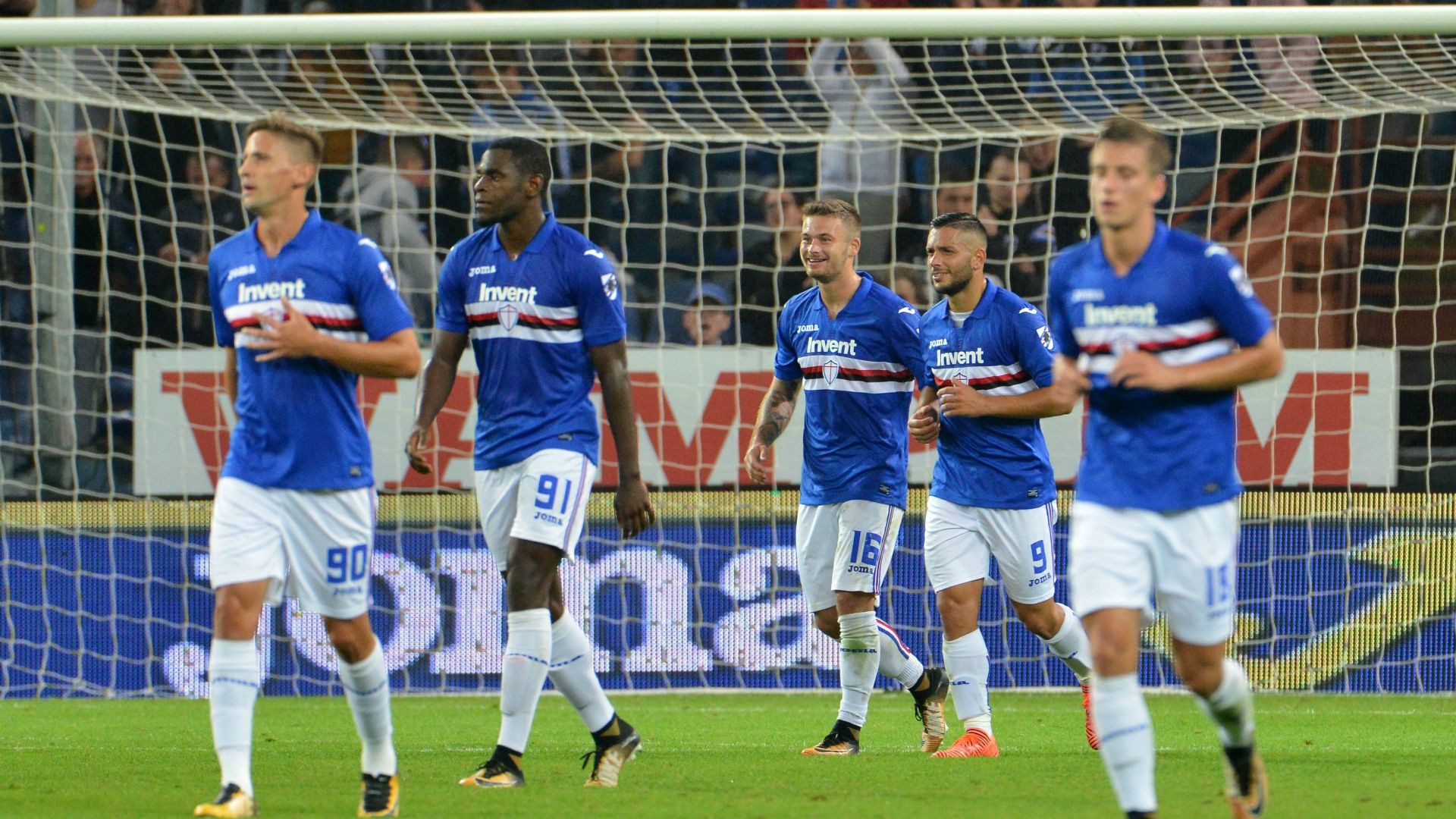 Sampdoria celebrating Sampdoria Crotone Serie A