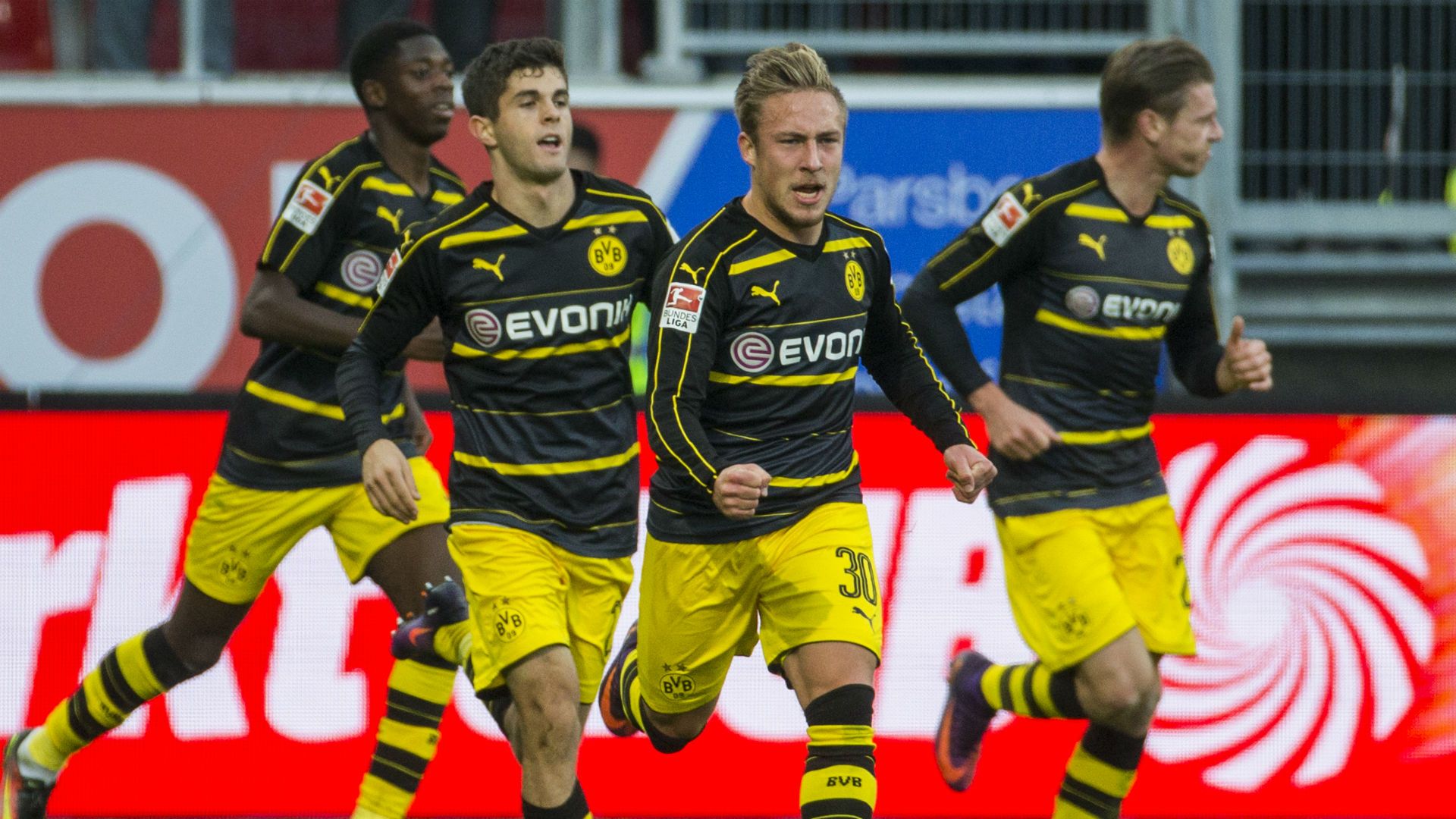 Christian Pulisic Bundesliga Ingolstadt v Borussia Dortmund 221016