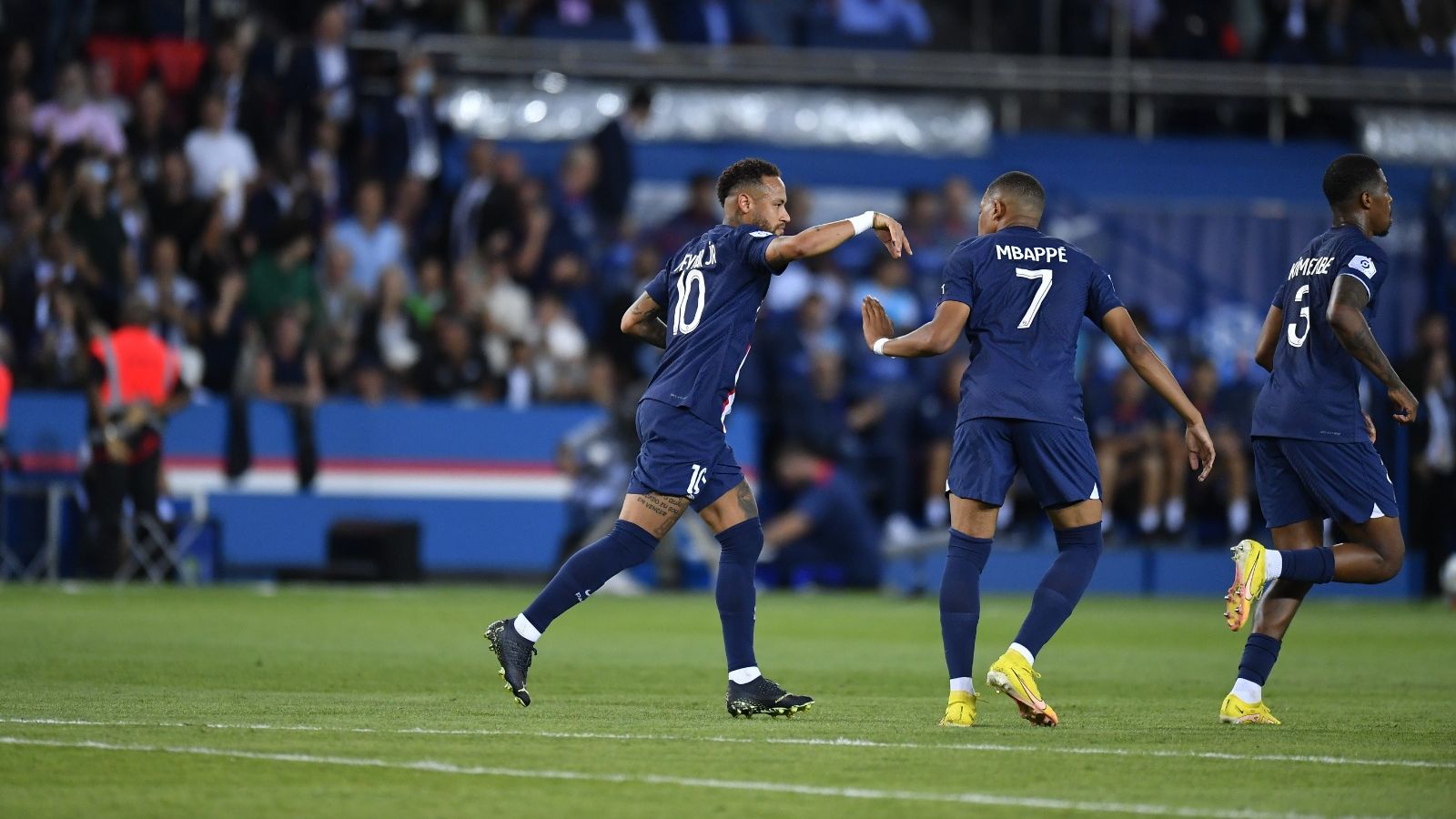 neymar mbappe psg monaco ligue 1 28082022