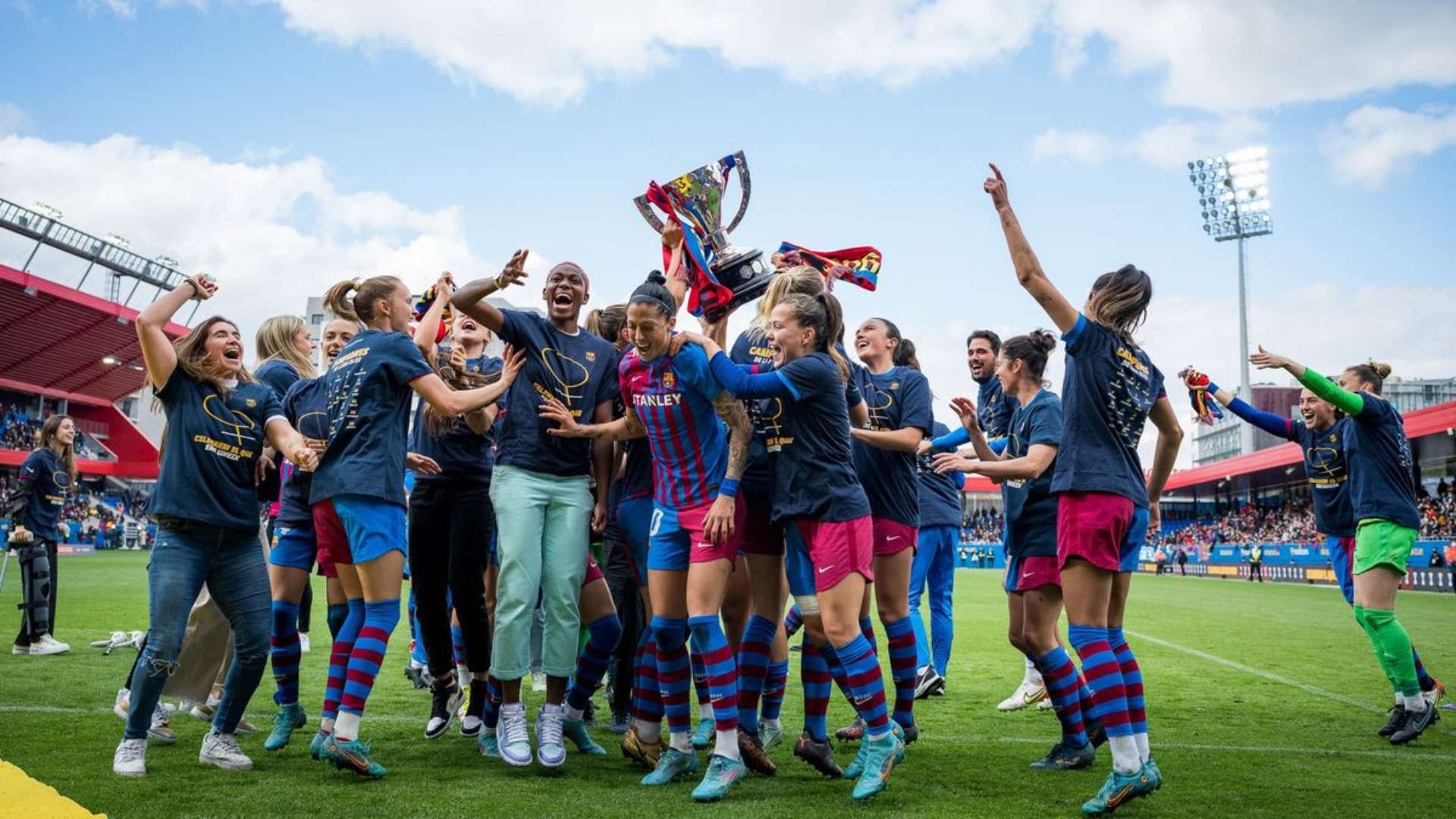 Barcelona Femeni champions 2021-22