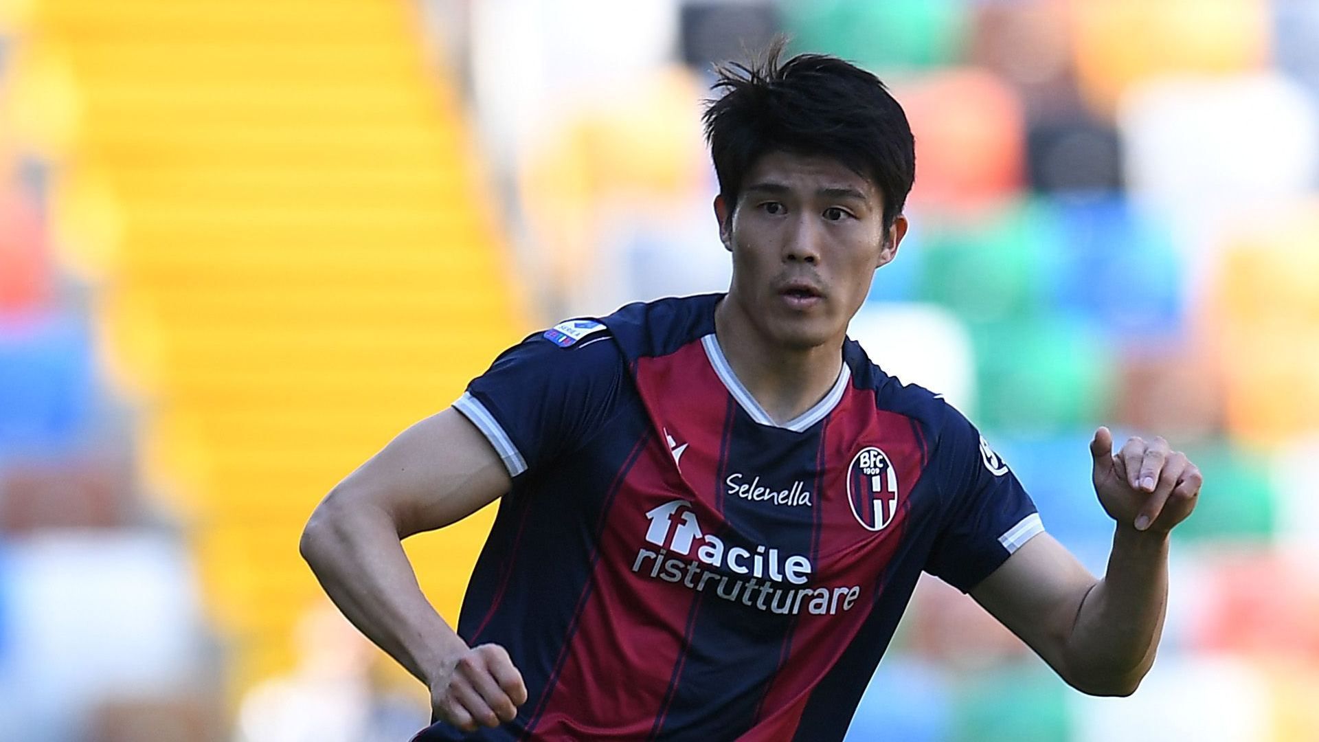 2021-05-10-bologna-takehiro-tomiyasu