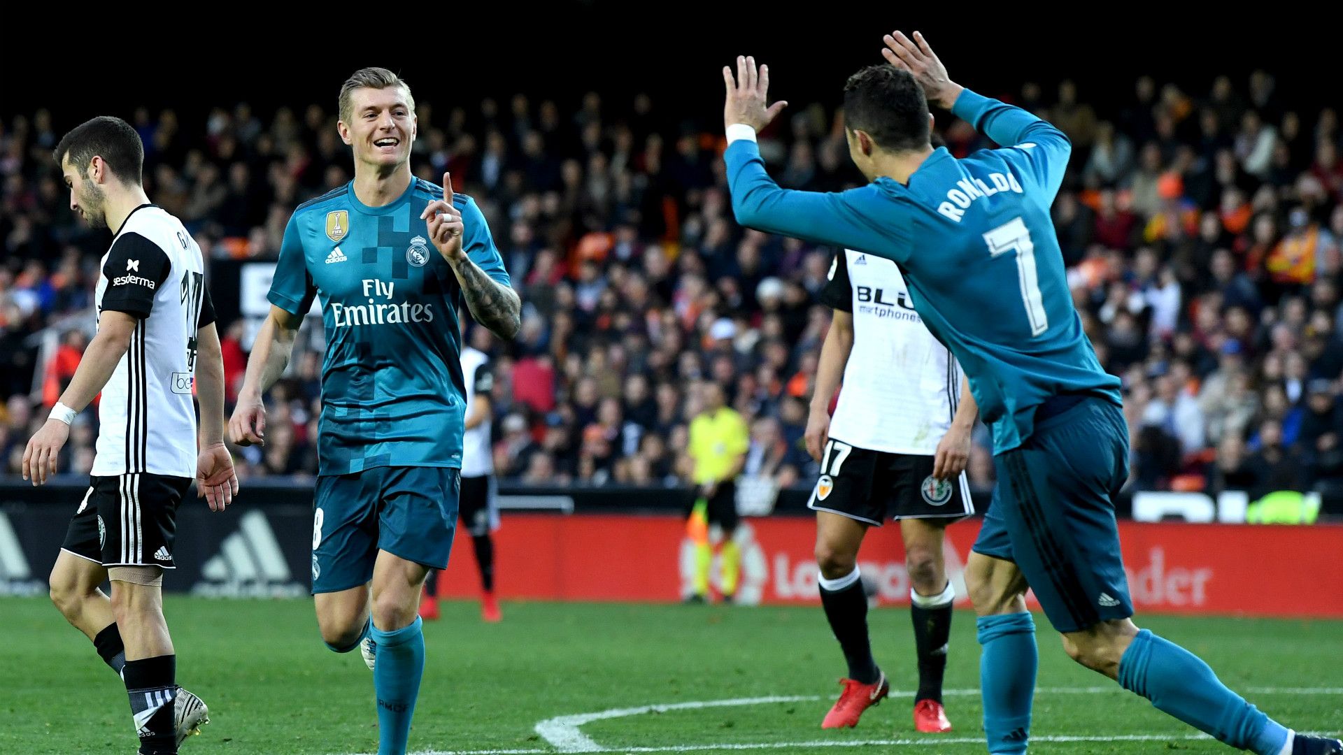 KROOS RONALDO VALENCIA REAL MADRID LALIGA