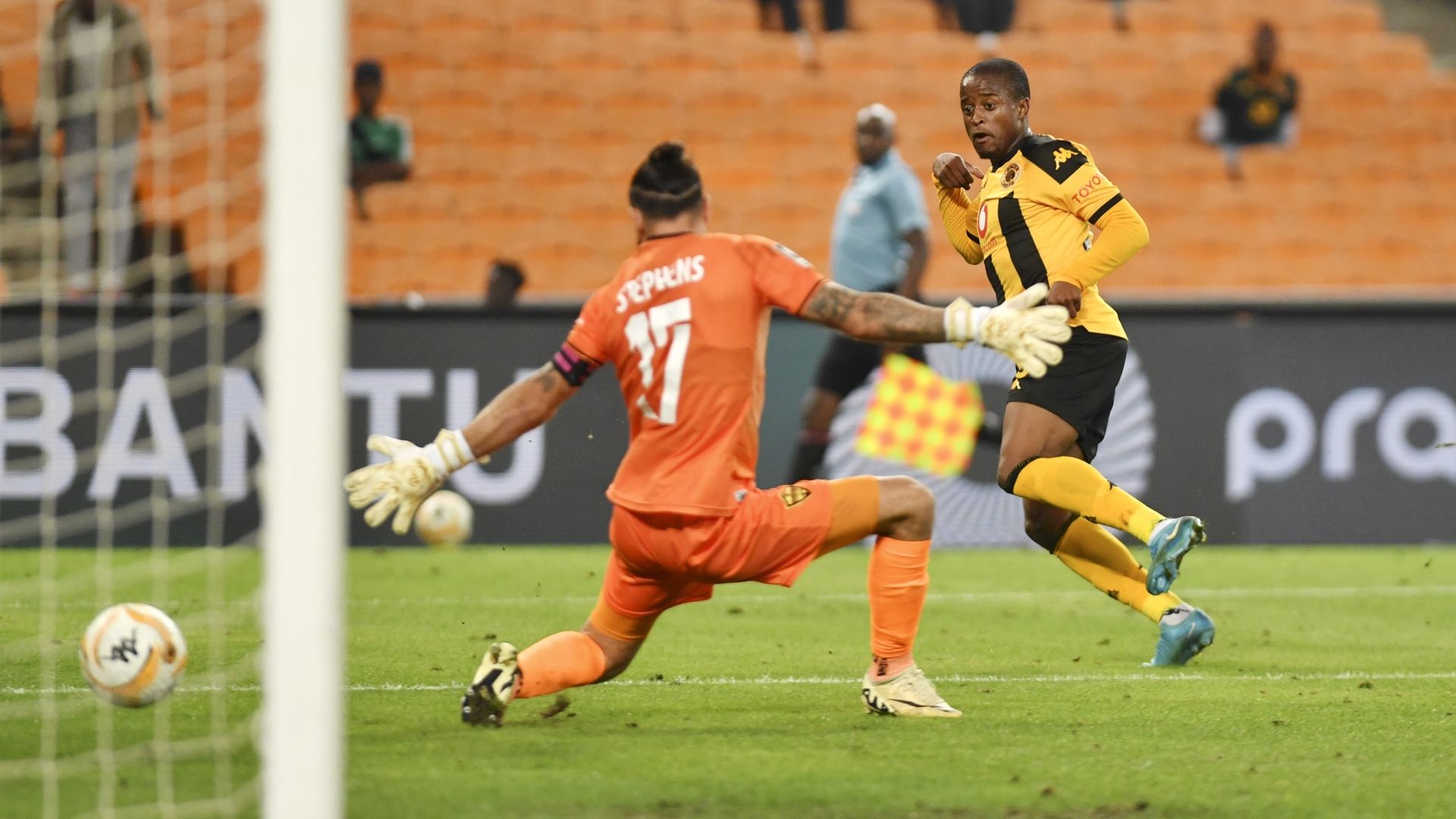 Wandile Duba and Sage Stephens, Orlando Pirates vs Stellenbosch