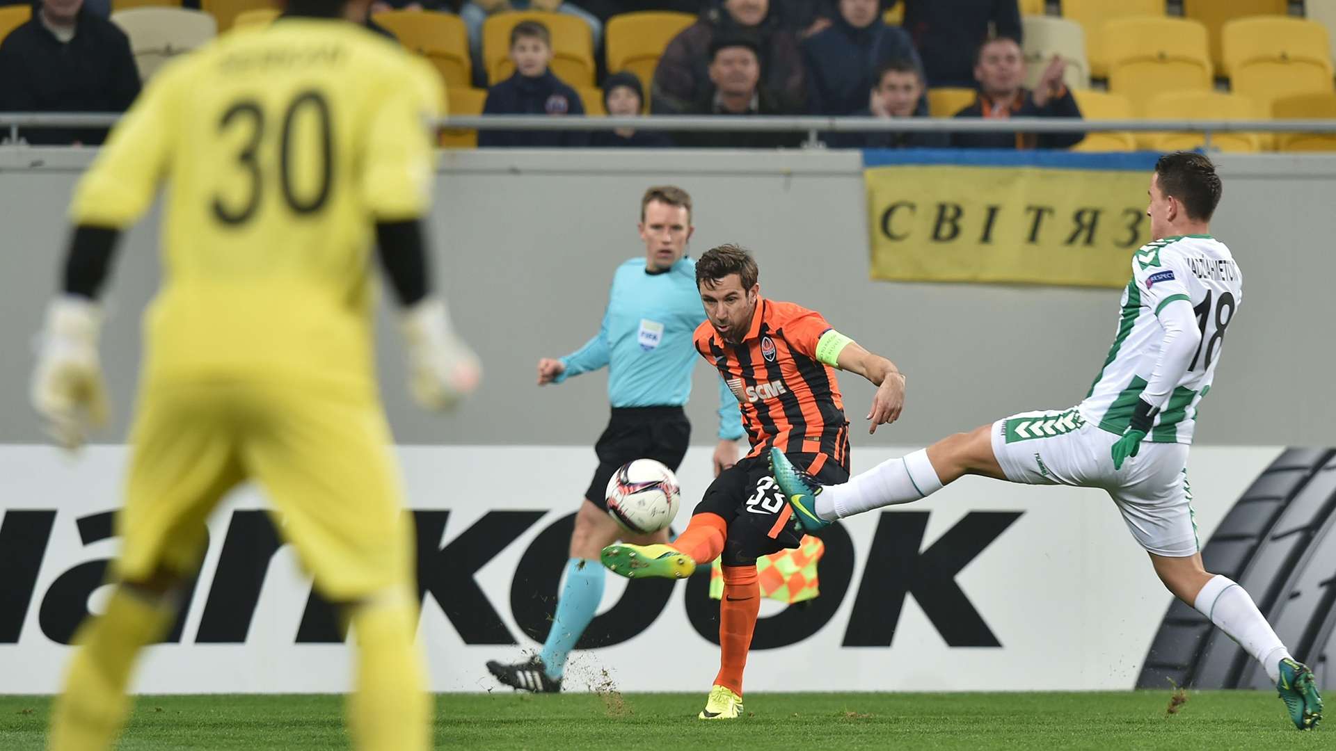 Darijo Srna Shakhtar Donetsk