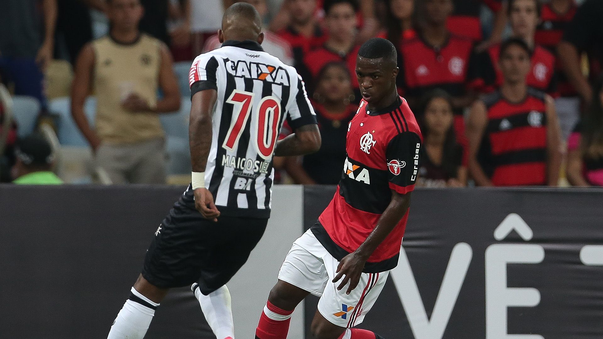 Vinicius Junior Maicosuel Flamengo Atletico-MG Brasileirao Serie A 13052017
