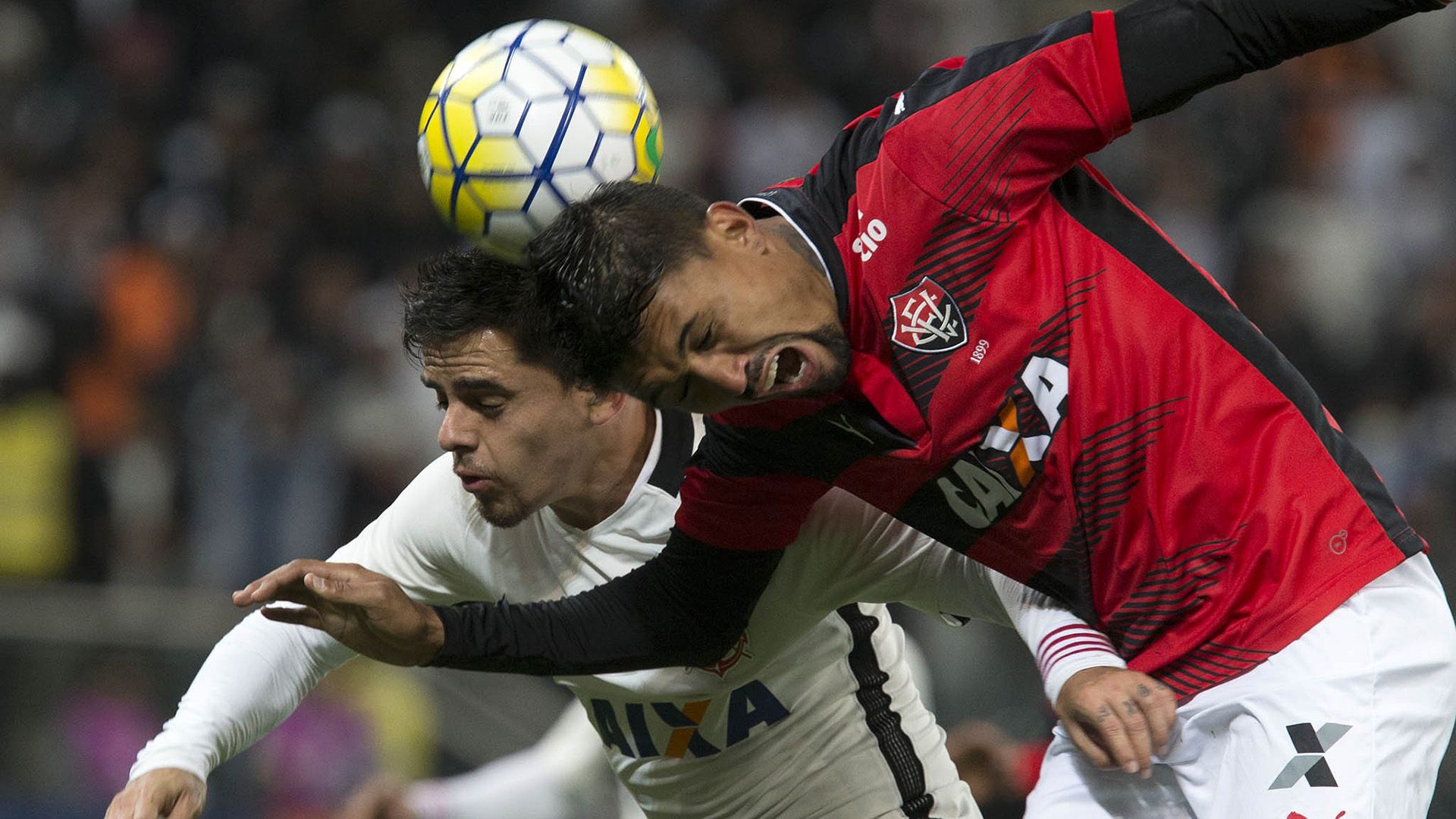 Fagner Kieza Corinthians Vitória Brasileirão 22082016