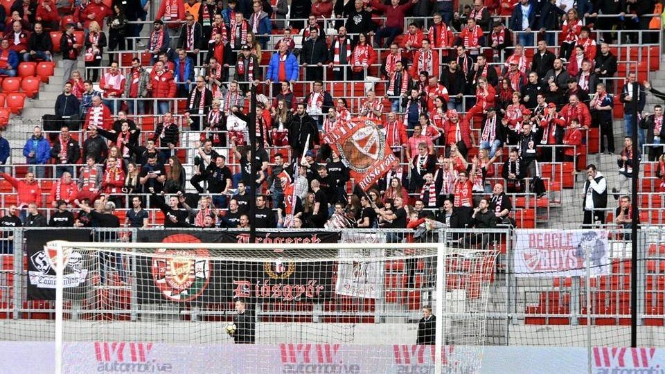 dvtk szurkolók ultras