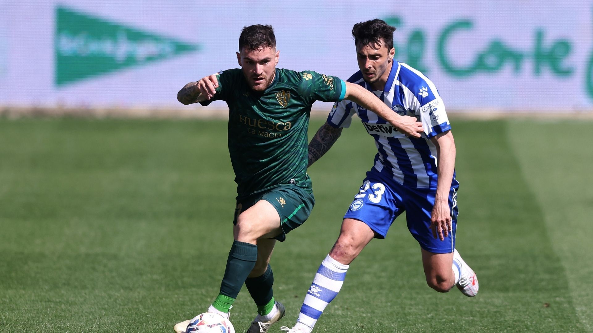 ALAVÉS HUESCA 18042021