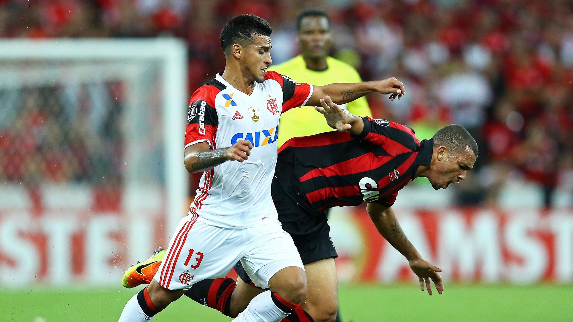 Ze Ivaldo Trauco Atletico-PR Flamengo Libertadores 26042017