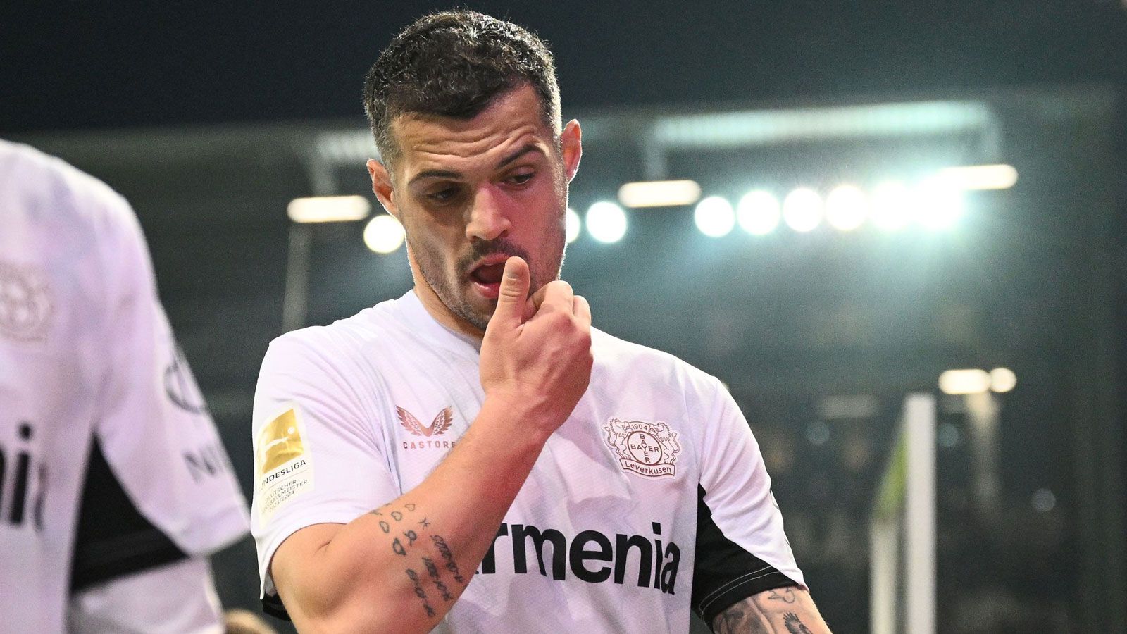 Spektakulärer Wechsel in die Türkei? Leverkusen-Boss Fernando Carro spricht Klartext zu den Gerüchten um Granit Xhaka