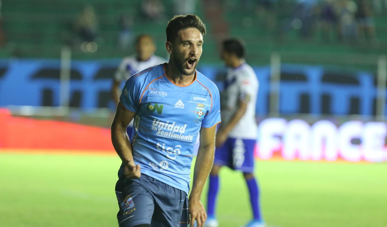 Agustín Sandona, Blooming