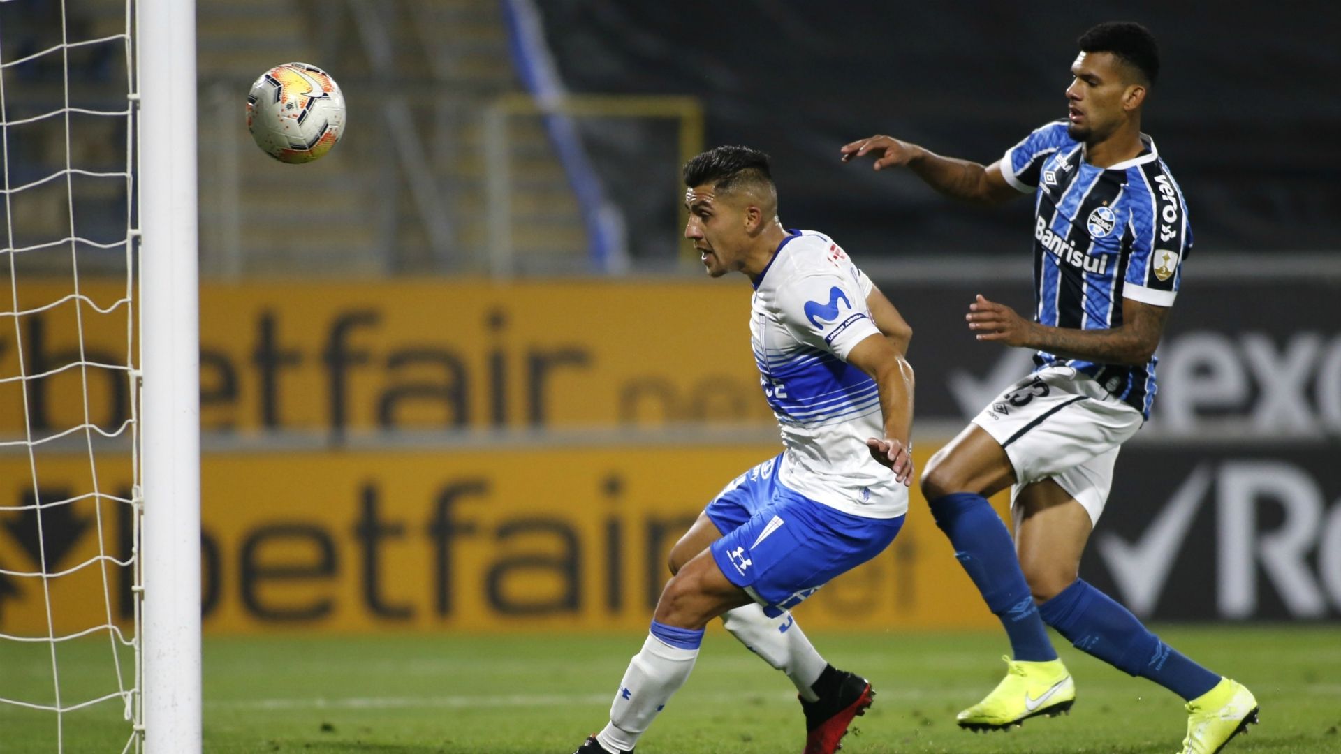 César Pinares U.Católica Gremio 16092020