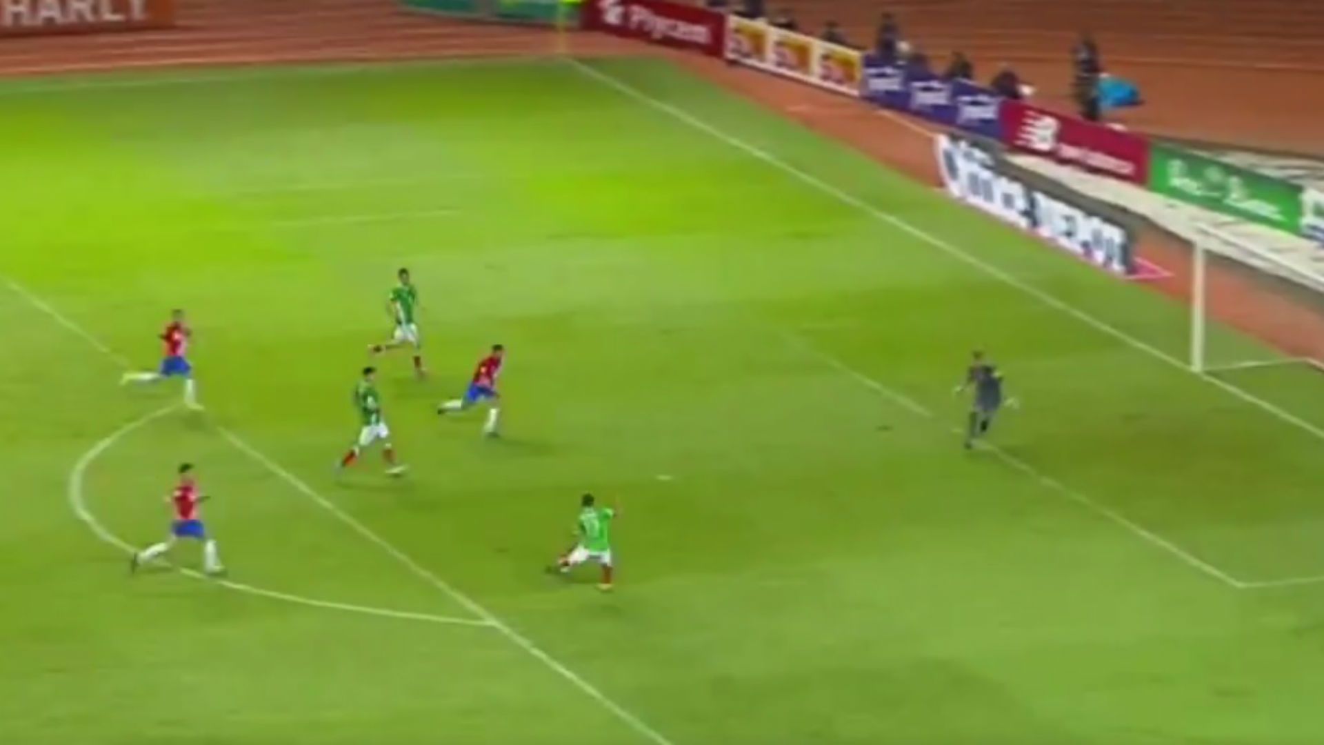 falla tecatito costa rica mexico j8 hexagonal 2017.