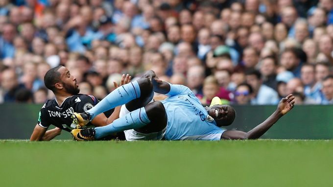 اصابة بنيامين ميندي