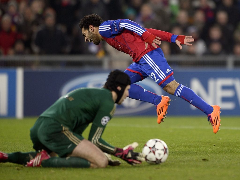:     Mohamed Salah FC Basel Petr Cech Chelsea Champions League 11262013