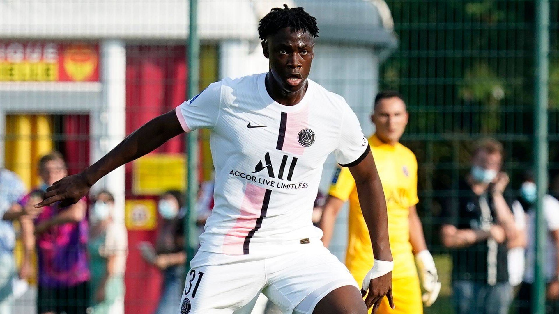 ONLY GERMANY El Chadaille Bitshiabu PSG 2022