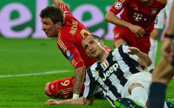 Chiellini & Mandzukic - Juventus-Bayern