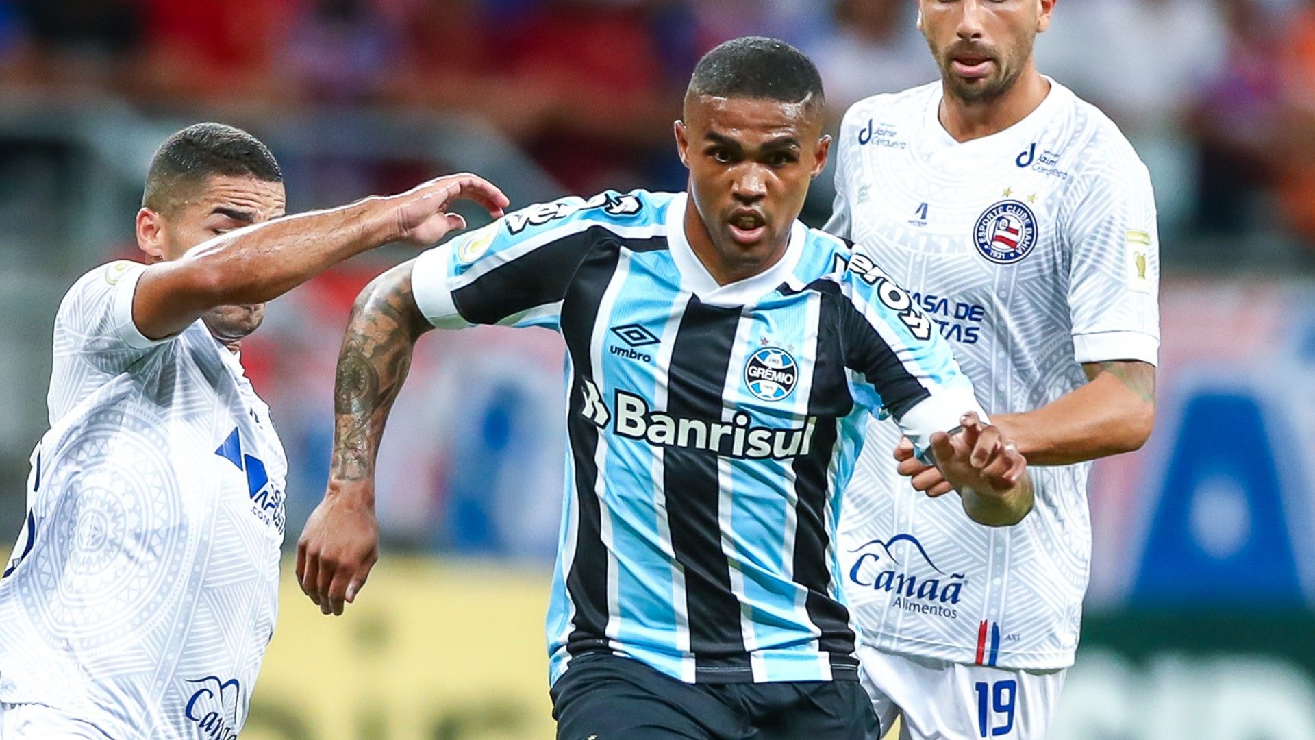Douglas Costa Grêmio Bahia Brasileirão 26 11 2021